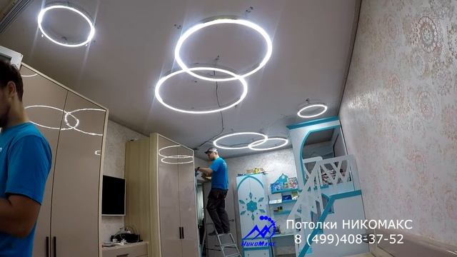 Световые линии flexy на натяжном потолке. Световые линии в виде кругов, как основная форма освещени