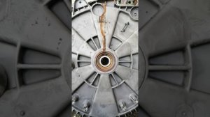 Как ставить подшипник на стиральную машину зауси или электролюкс