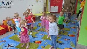 Зайка прыгал и устал. Современный детский сад Ясельки г.Киров