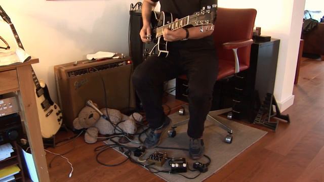 2012 Gibson Custom Shop ES-137 смотреть онлайн