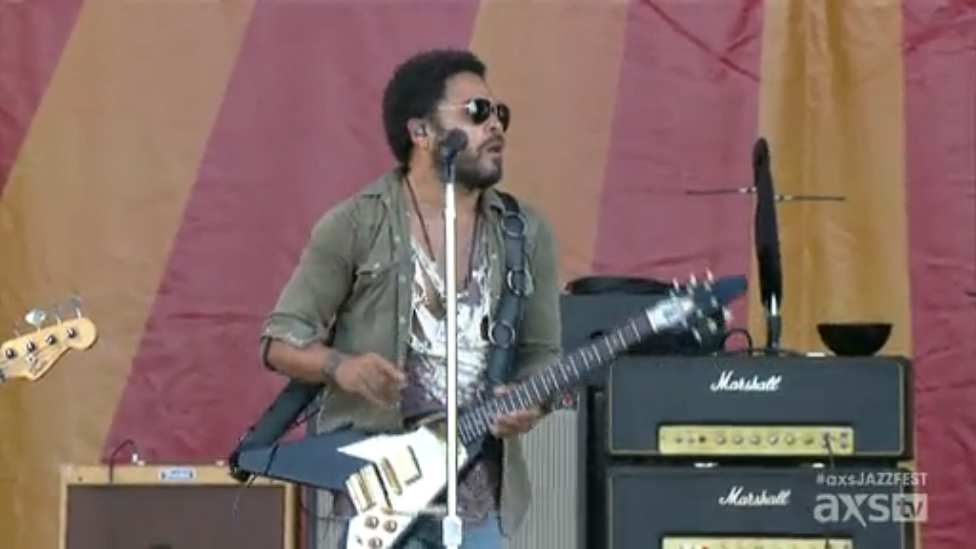 Lenny Kravitz - "Are You Gonna Go My Way" (Live 2015) смотреть онлайн