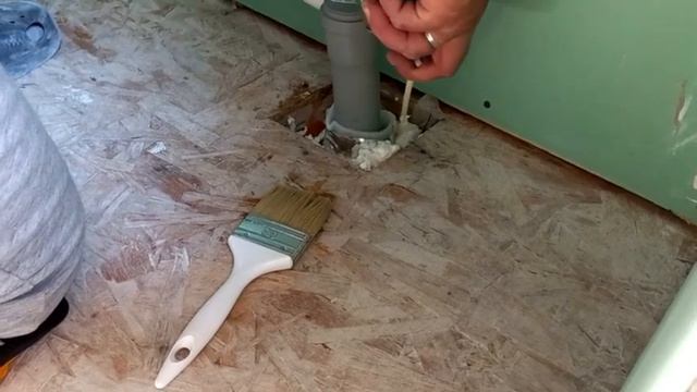 Радиаторы отопления, новое крыльцо, интернет, покраска стен такие новости сегодня на нашей стройк смотреть онлайн