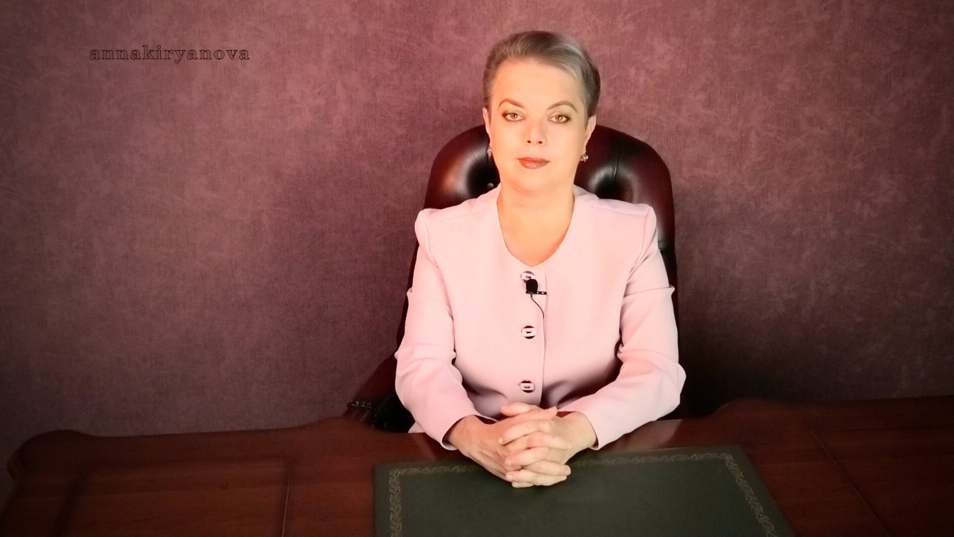 Три случая, когда выходят из доверия смотреть онлайн