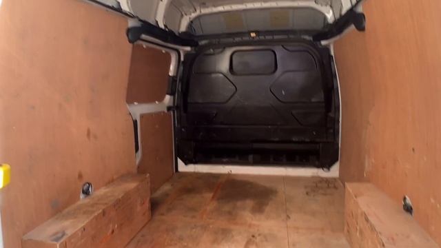 FORD TRANSIT CUSTOM 2.2 290 LR P/V 99 BHP смотреть онлайн