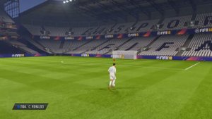 САМЫЕ ЭФФЕКТИВНЫЕ ФИНТЫ В ФИФА 18 | МОЁ МНЕНИЕ