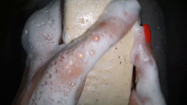 МЫЛЕНИЕ!АСМР ВИДЕО! МЫЛО С ЦЕЛЕБНЫМИ ТРАВАМИ🌿 смотреть онлайн