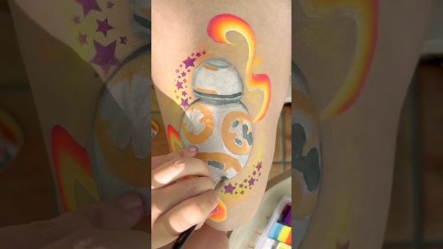 BB8 body art | cool Star Wars tattoo | Star Wars art #shorts #bb8 #mandalorian #starwars #facepaint