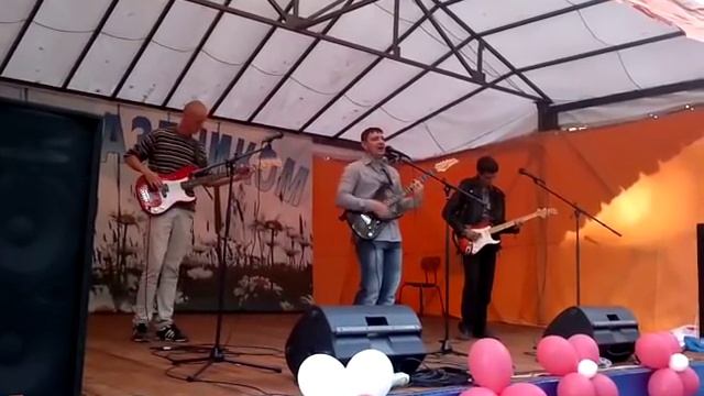 День Города во Фряново 2011 - Браво, Танцы Минус, Трофим