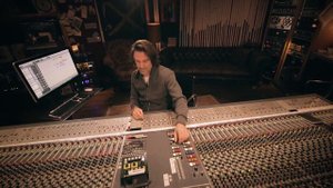 Tom Elmhirst mixing David Bowie's "Lazarus"