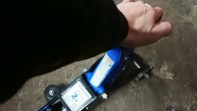 МАЯКавто домкрат на 2т (починил) смотреть онлайн