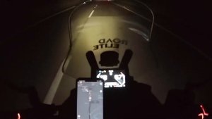 Top speed Zontes 350 x1 (de noche probando exploradoras)