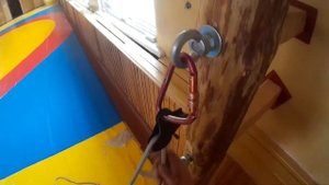 Блок ролик с зажимом