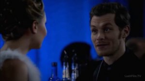 Первородные1х3Клаус и Ребекка пришли на вечеринку Марселя