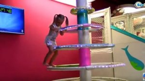 Хелло Китти и Ярослава в Развлекательном Центре – Марк Анталия. Видео для детей Hello Kitty Toys