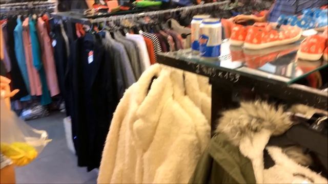 Вьетнам. Как отдыхают вьетнамцы? Самое популярное  место в Ханое!