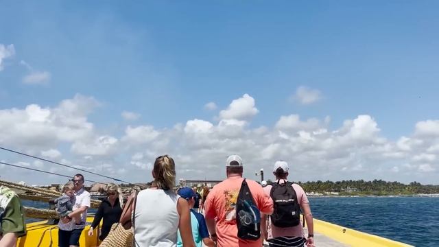 Каймановы острова/ прогулка по Мексике на велосипеде смотреть онлайн