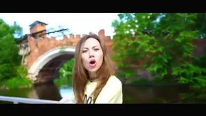 У элли ди первый милион