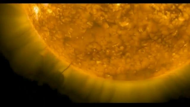 Массивный объект - поглощающий солнечную энергию. смотреть онлайн