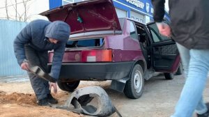 ЧЁРНЫЙ ПОТОЛОК ЗА 600 РУБЛЕЙ.ВАЗ 21099