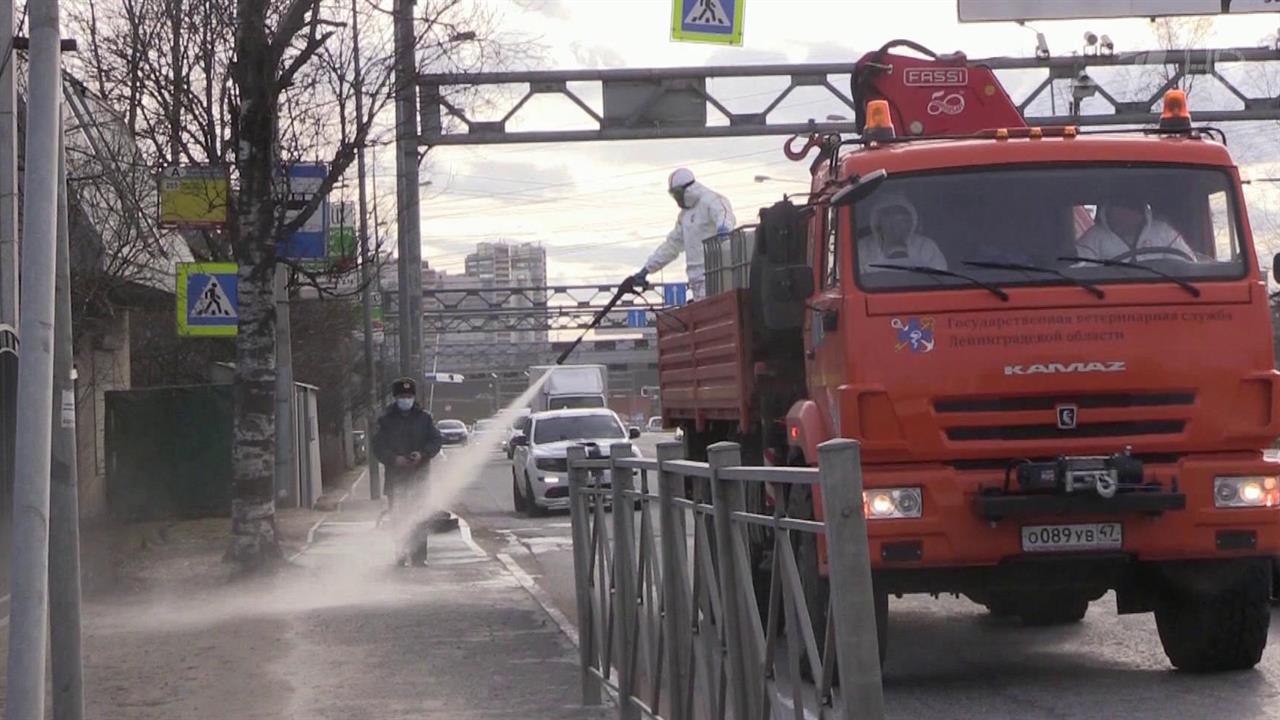 Сотрудники МЧС регулярно проводят санитарную обработку всех медицинских и социальных учреждений