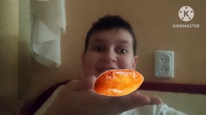 смотри какой вкусный пирожок (для мемов и приколов)