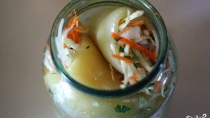 Перец, фаршированный капустой на зиму