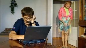 ВЕСЬ ГОРОДОК .Стоянов , Олейников.  Пойду погуляю....