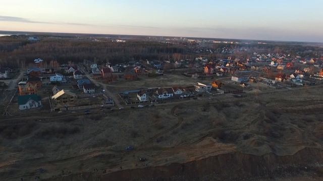 Иваньковское водохранилище сброс воды.