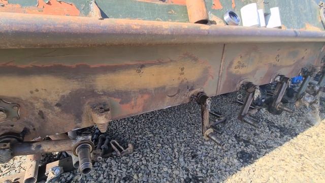 Вездеход МТЛБ. Установка втулок балансиров из нового, прочного буржуйского материала смотреть онлайн