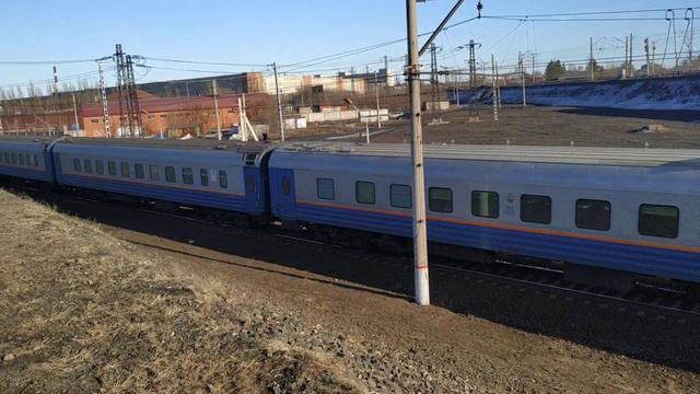 С 1 апреля , Эп2к и казахстанские вагоны , прибывают в Омск смотреть онлайн