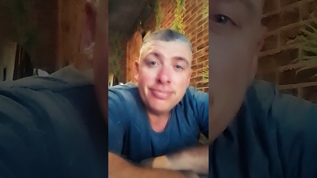Комиссаров Эдуард Михайлович - В чем секрет семейного счастья?! Любовь, семья, семейные отношения.