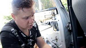 ТАЗОБУДНИ #43 Как смазать дверные петли на авто ВАЗ 2110-11-12 / Чем смазать дверные петли