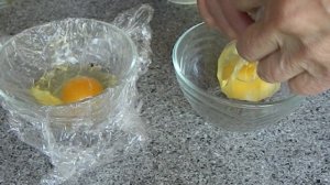 ЯЙЦО ПАШОТ В МЕШОЧКЕ ИЗ ПИЩЕВОЙ ПЛЕНКИ | POACHED EGG IN A PLASTIC WRAP BAG