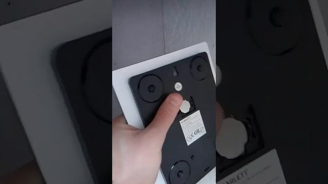 Распаковка-обзор на Электронные кухонные весы Scarlett SC-KS57P43, 8 кг смотреть онлайн