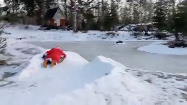 Как развлекается Дед Мороз смотреть онлайн