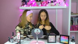 Первый МEЙКАП По-Настоящему и Распаковка-Обзор  Новой Косметики / Ксюша & Маша