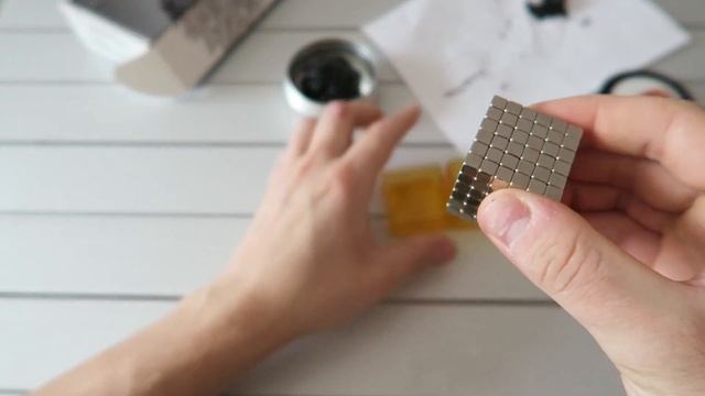 НЕОКУБ. МАГНИТНАЯ СЛИЗЬ И ЖИДКИЙ МАГНИТ! смотреть онлайн