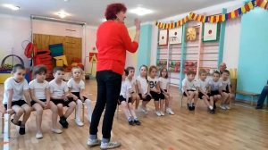 Эстафета 23 февраля в 14 группе часть3