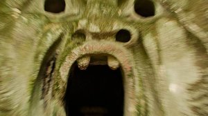 Знаменитый средневековый "Парк монстров".