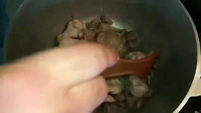 Как приготовить жаркое? Жаркое с куриными потрошками? смотреть онлайн