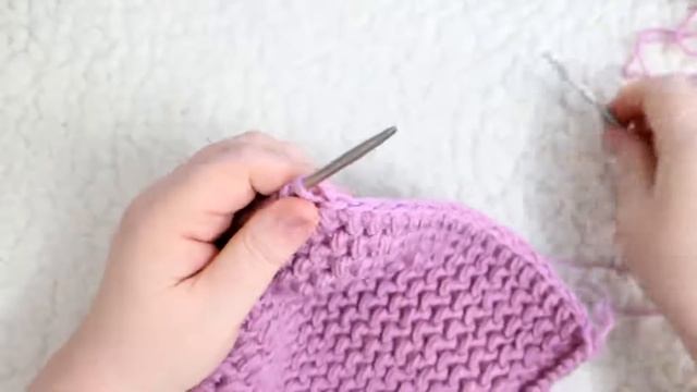 Шапка спицами женская. Теплая. Подробный мастер класс смотреть онлайн