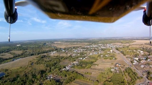 Полёт около дома.  Красивка