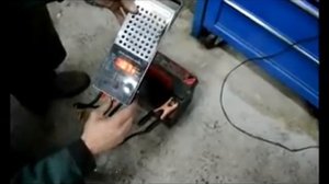 Проверка аккумулятора нагрузочной вилкой