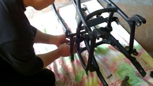 Ставим маятник на раму мотоцикла ДНЕПР !