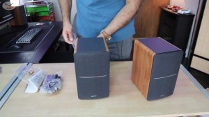 Edifier R1280TS Unboxing Only