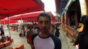 КИТАЙЦЫ КАКАЮТ ПРЯМ НА УЛИЦЕ? Зачеееем?