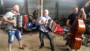 Как хорошо быть мужиком. Белорусская группа "МУЖИКИ".