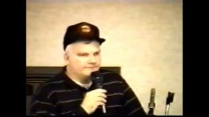 Фил Шнайдер о подземельях планеты.