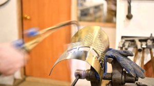 Латунирование стали. Забрало бацинета, изготовление шлема.