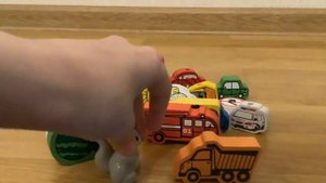 Деревянные игрушки 19 (рассказ что делают машинки и как плохая машина пыталась всех выгнать)